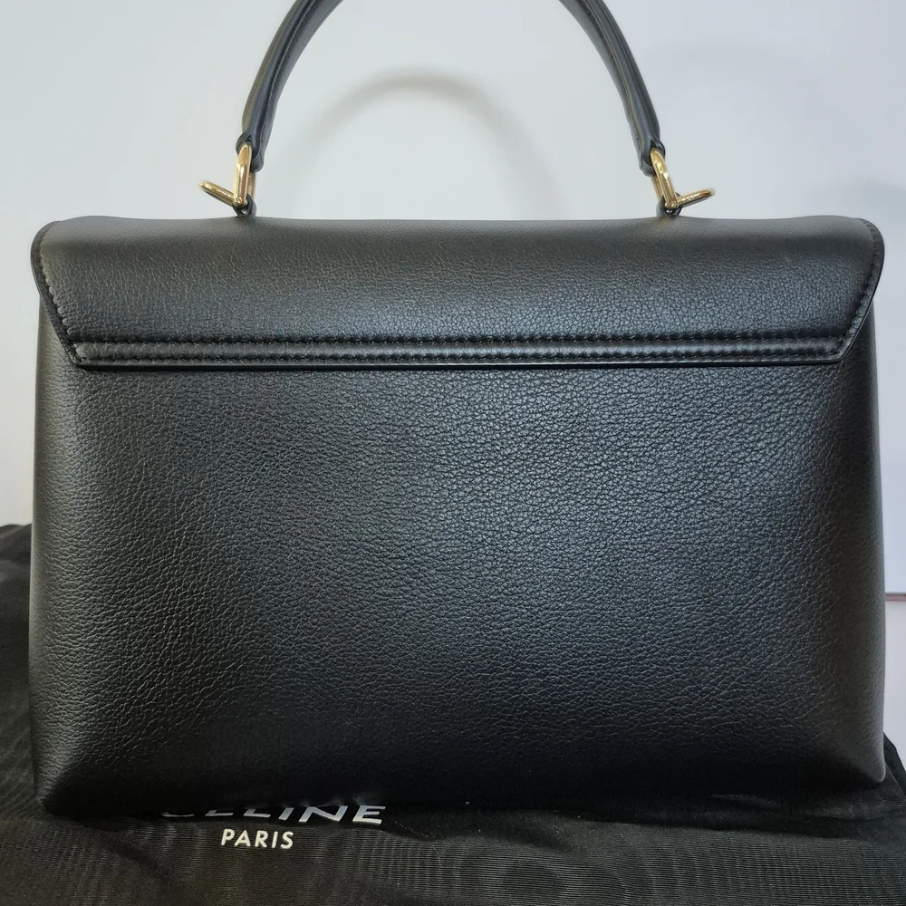 CELINE MEDIUM NINO BAG IN SUPPLE GRAINED CALFSKIN - Picture 4 of 16